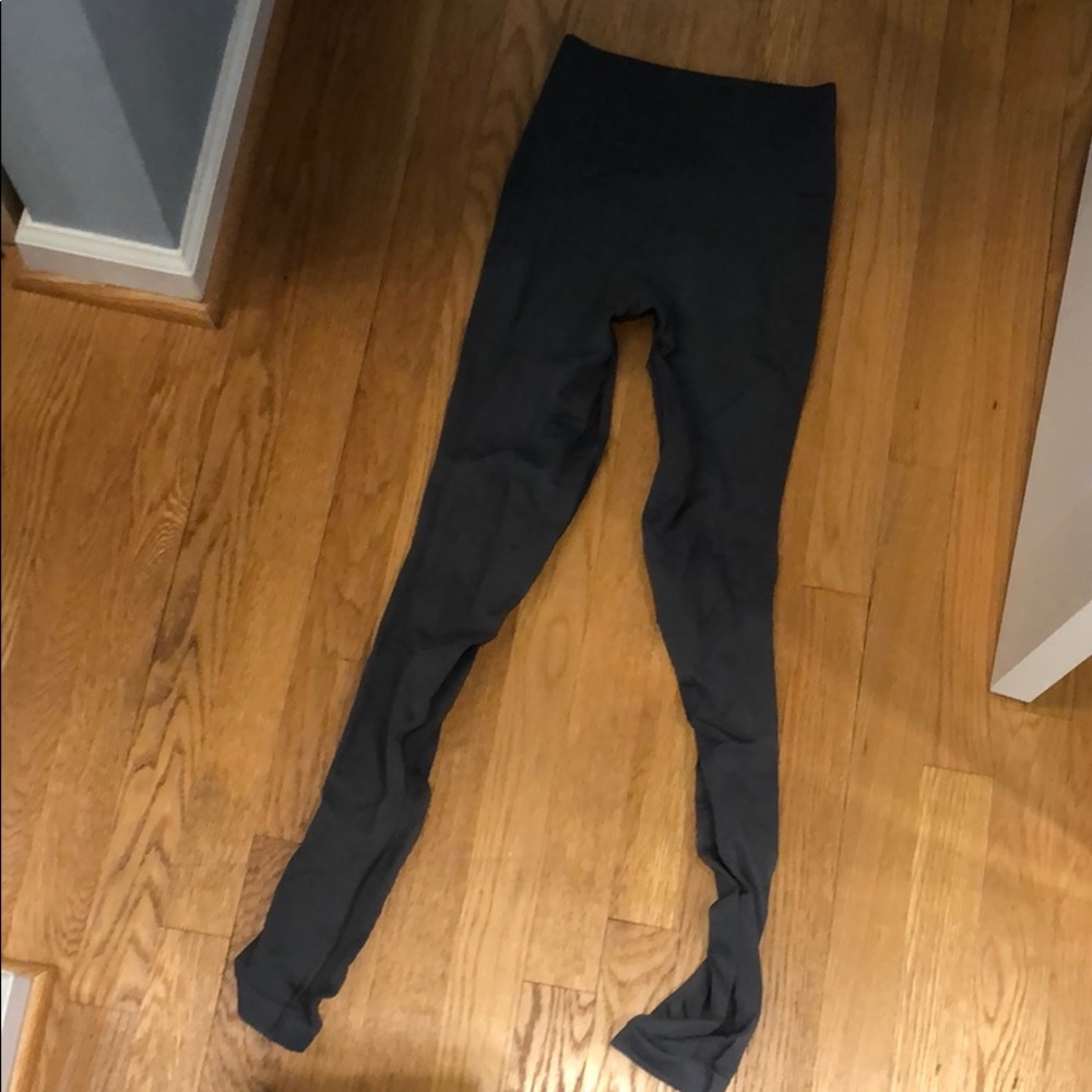 Booty sculpting lulu lemon leggings